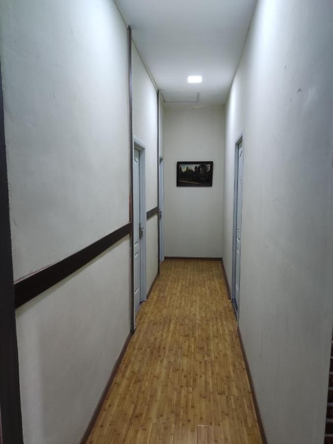 Ati Mta - Eco Hostel Borjomi Luaran gambar